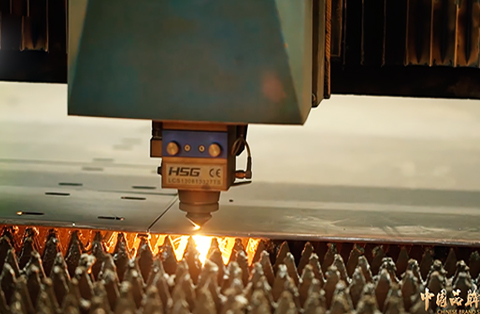 專業(yè)激光切割機